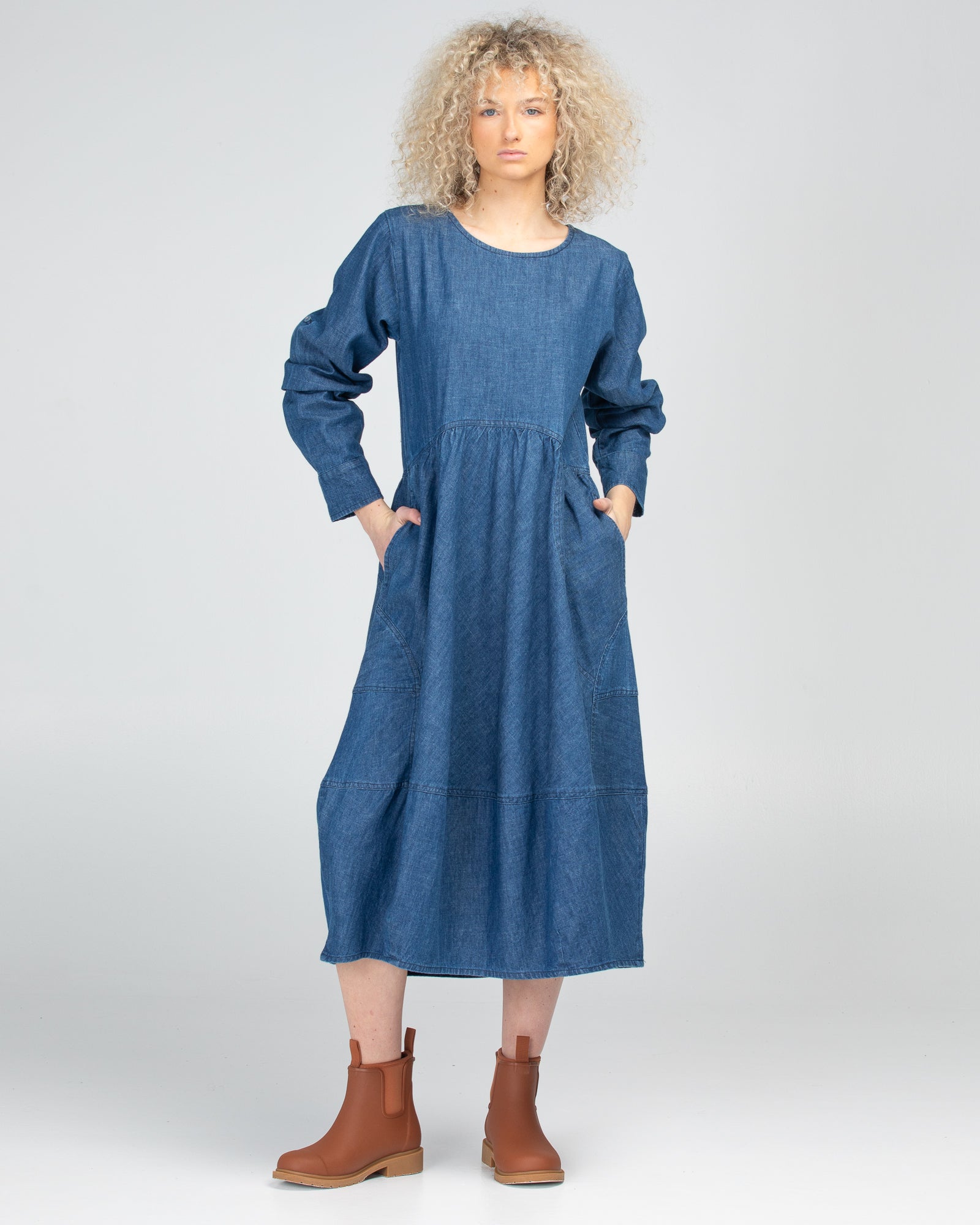 Guru Dress